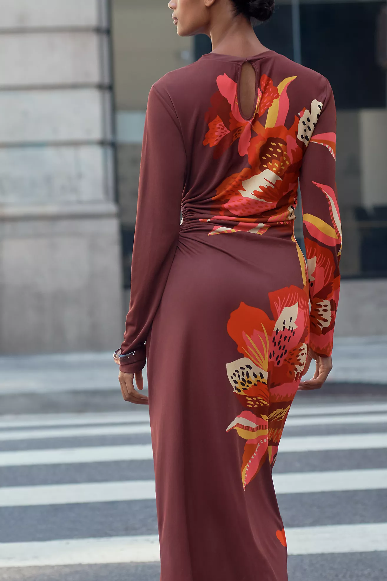 Vestido Midi Estampado de Manga Larga – Farm Rio x Anthropologie - Imagen 3