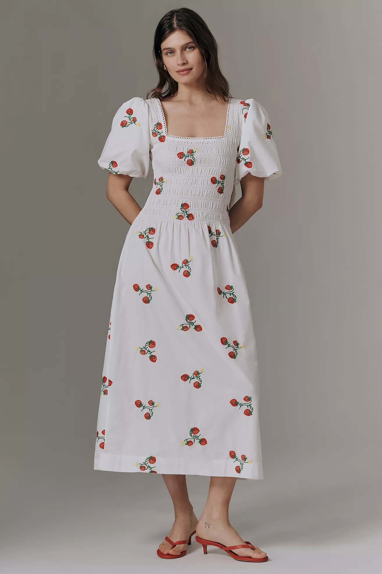 Vestido Midi Lauren de Algodón con Estampado de Fresas - Imagen 2