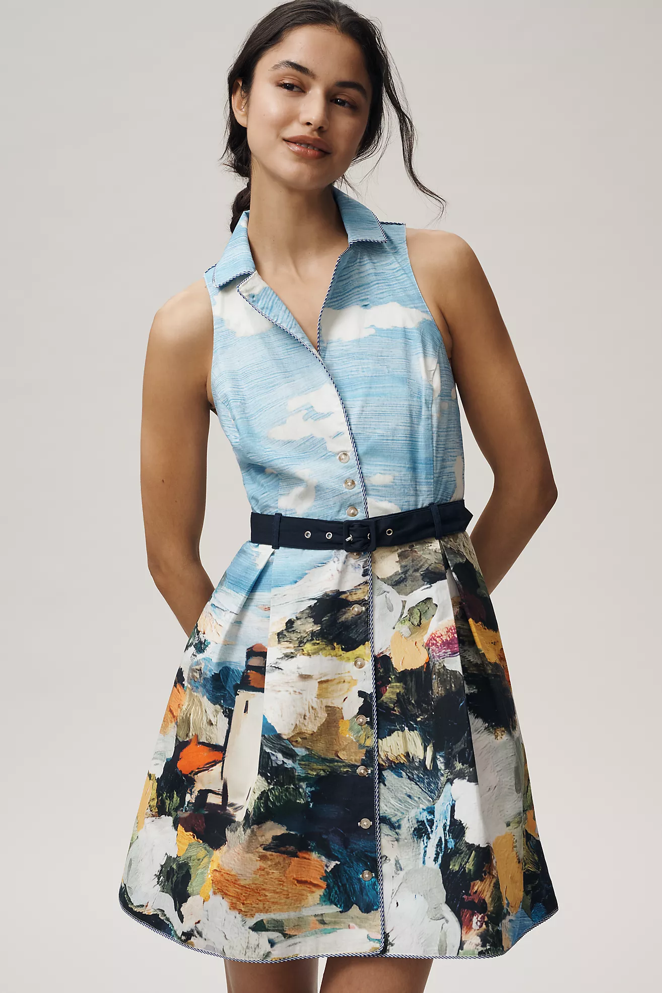 Vestido Mini Fit & Flare con Cuello — Maeve