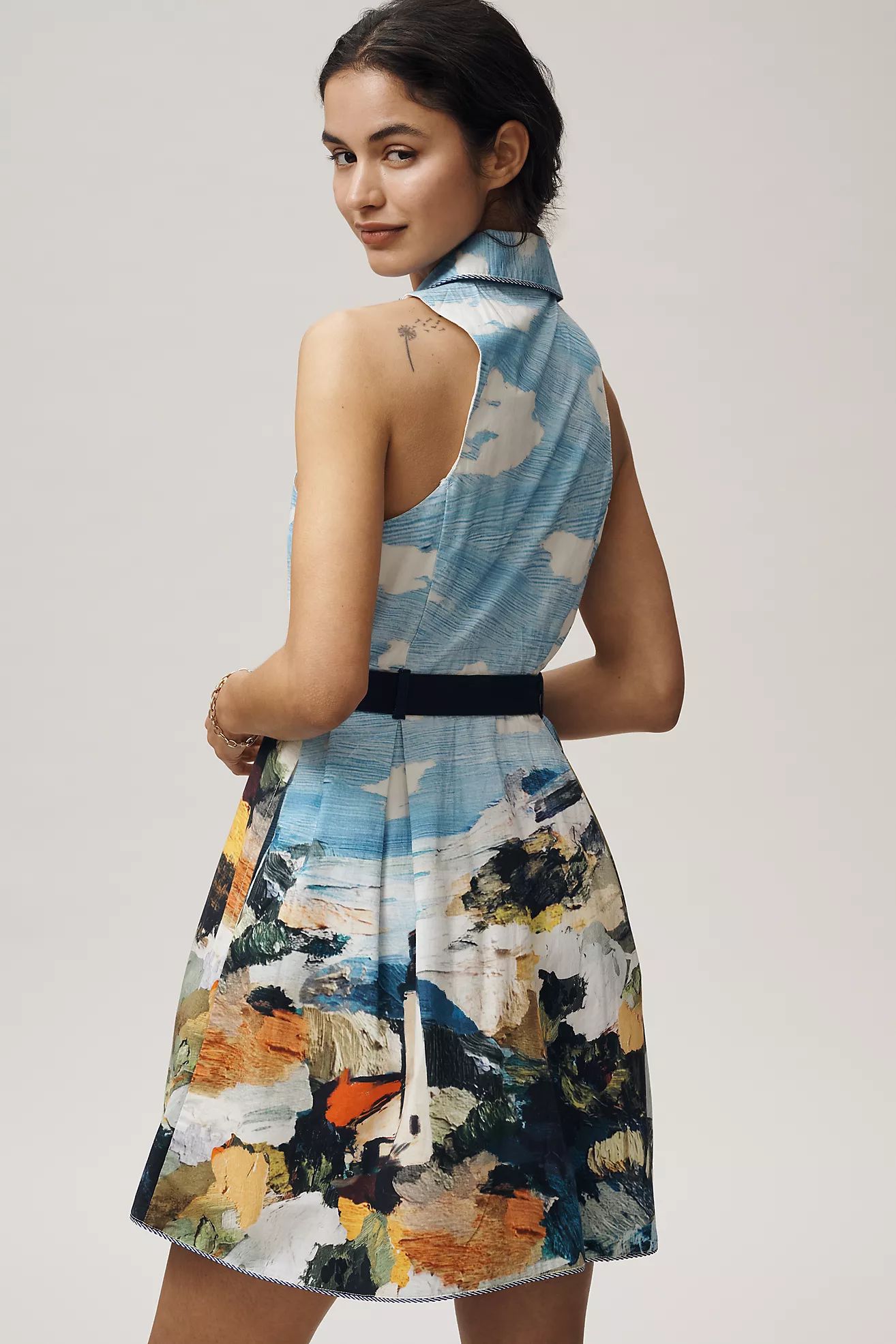 Vestido Mini Fit & Flare con Cuello — Maeve - Imagen 2