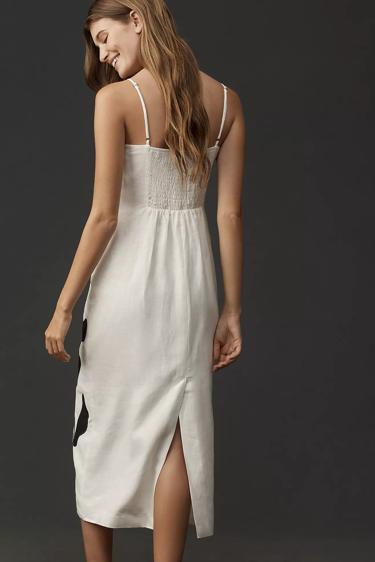 Vestido Midi de Lino con Flor Aplicada — Exquise - Imagen 3